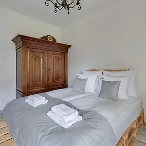 Mila Baltica Seaside, Sauna, Gym & Parking By Downtown Apartament